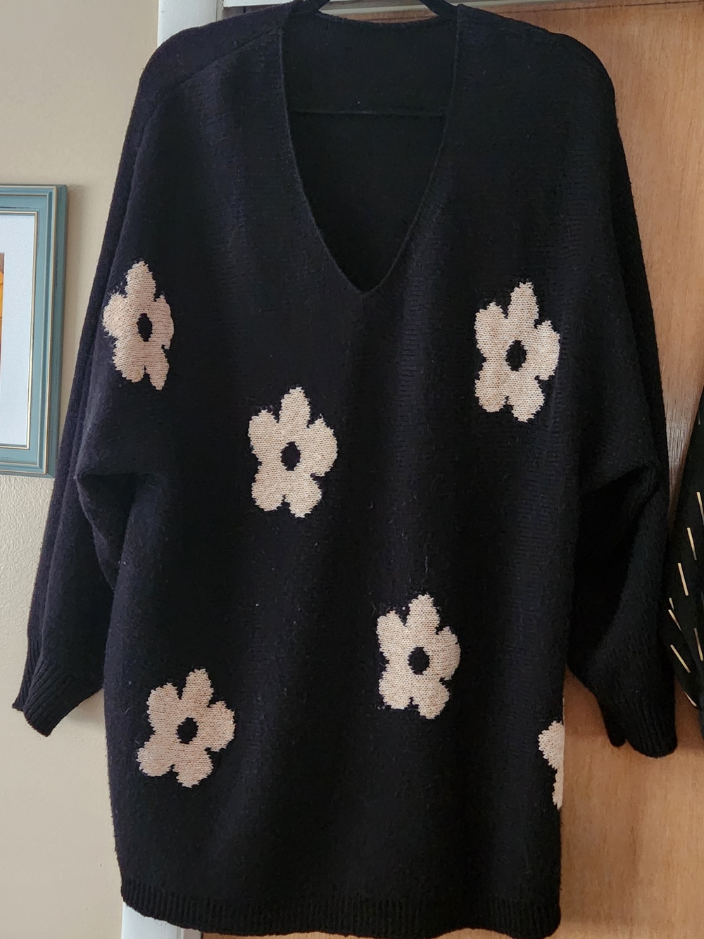 Plus Size Tops - Picture 10 of 11